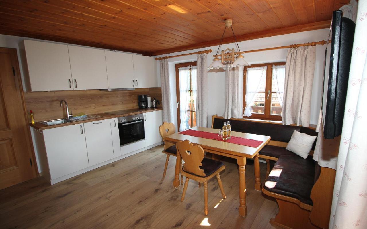 Ferienwohnung Schifterhof ルーポルディング 部屋 写真